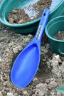 Meget solid hardplast sandspade / scoop. Blå thumbnail